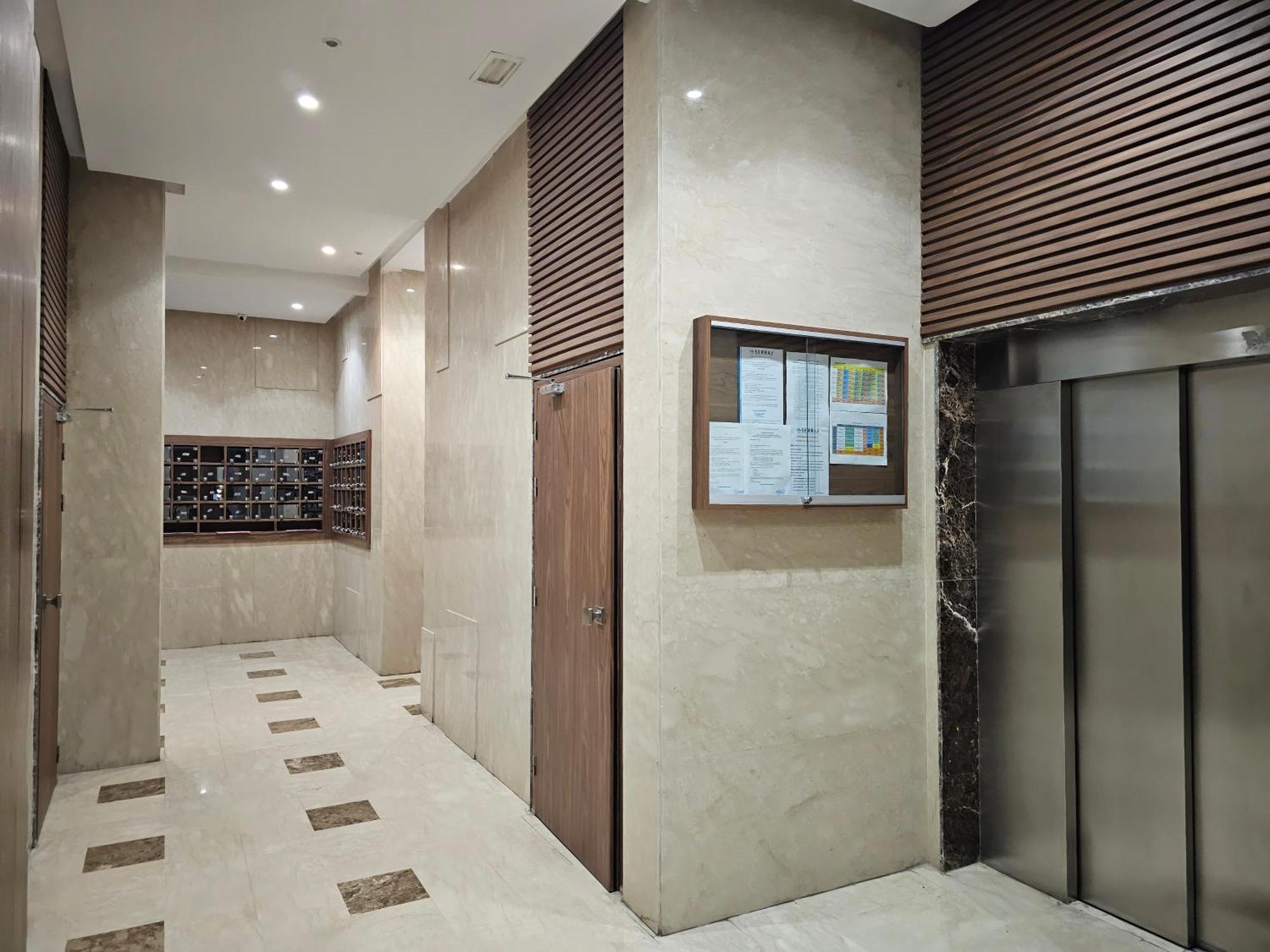 3 Bedroom Luxury With Premium Amenities For Larger Families Apartment *